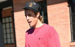 The Truth About Viral Pic of Justin Bieber Eating Burrito Sideways