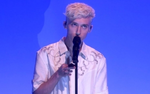 Troye Sivan Belts Out 'Boy Erased' Haunting Soundtrack 'Revelation' for First Time on TV