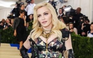 Madonna Grateful for Her Six Children in Rare Family Photo on Thanksgiving Day