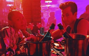 Miley Cyrus Confesses to Stealing Mark Ronson's Shirt From Music Video Shoot
