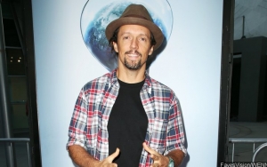 Jason Mraz Brings 'Great' Day to Teen Waiting for Lung Transplant by Serenading Her
