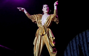 Jessie J Dedicates New Christmas Song to a Grieving Friend