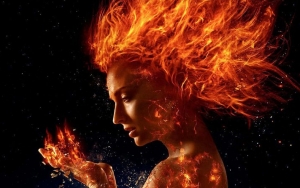 New 'X-Men: Dark Phoenix' Photo Reveals Jean Grey's Comic Accurate Costume