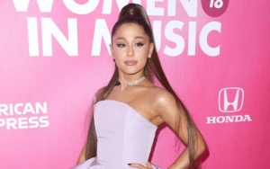 Ariana Grande Puts Aside 'Drama' to Reconnect With Estranged Dad on Christmas