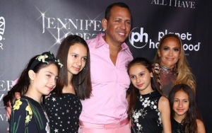 Jennifer Lopez Shares Video of Daughter Singing Along With Alex Rodriguez's Daughters