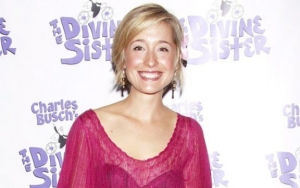'Smallville' Alum Allison Mack to Defend Herself With Scientology in Sex Cult Case