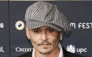 Johnny Depp Makes One Couple's Anniversary Trip Extra Special