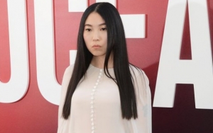 'Ocean's 8' Star Awkwafina Is Eyed to Star in 'Jumanji: Welcome to the Jungle' Sequel