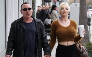 Courtney Stodden Cautioned About Consequence in Doug Hutchison Divorce Delay