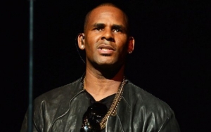 Facebook Removes Page Intended to Expose R. Kelly's Accusers