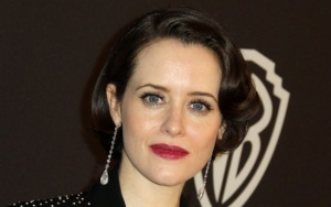 Claire Foy Blames Juvenile Arthritis Battle for Her Anxiety Issues