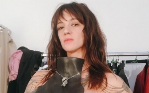 Asia Argento Dazzles in a Runway Comeback at Paris Fashion Week