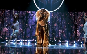 'The Masked Singer': Lion, Unicorn, Alien and Rabbit Join Forces in Epic Group Performance