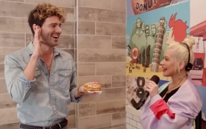 Watch: Christina Aguilera Improvises Hit Songs to Prank Doughnut Store's Customers