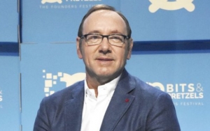 Kevin Spacey Demands Sexual Battery Accuser to Stop Hiding His Identity