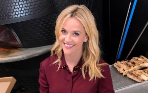 Reese Witherspoon Stumbles on Stairs After Partying All Night at Jennifer Aniston's Birthday Bash