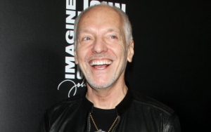 Peter Frampton Attributes Rare Degenerative Muscular Disease to Farewell Tour Decision