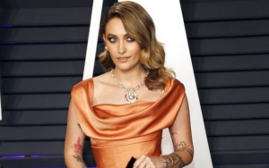 Paris Jackson Urges Fans to Relax Over Allegations Made Against Father in 'Leaving Neverland'