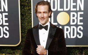 James Van Der Beek Reacts to College Admissions Scandal With 'Varsity Blues' Reference