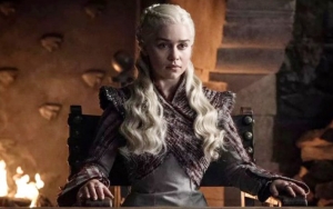 New 'Game of Thrones' Season 8 Photos Feature Daenerys Arriving at Winterfell to Frosty Welcome