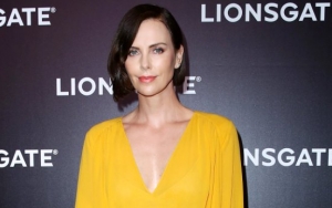 'Shockingly Available' Charlize Theron Wants Potential Suitors to 'Step Up'