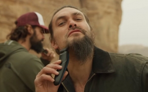 Jason Momoa Bids Farewell to Signature Bread - Watch the Vid!