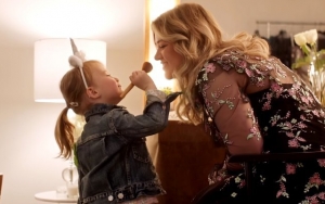 Kelly Clarkson Shares Sweet Moment With Daughter in 'Broken and Beautiful' Music Video