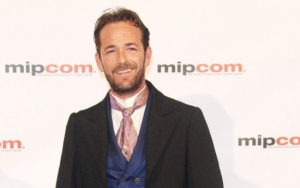 One of Luke Perry's Final Wishes Was to Be Buried in Mushroom Suit, Daughter Claims 