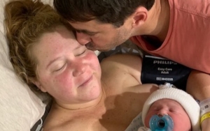 Amy Schumer Shares First Look at Baby Boy Hours After Giving Birth