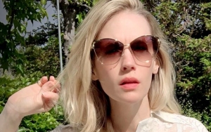 January Jones Gets Called Out for 'Insensitive' Comment Over Anxiety Meme
