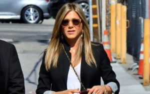 Jennifer Aniston in Disbelief for Becoming Calmest Person During Plane Emergency