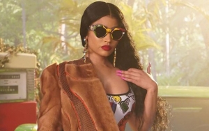 Nicki Minaj Flaunts Perky Derriere in New Teaser for 'Megatron' Music Video