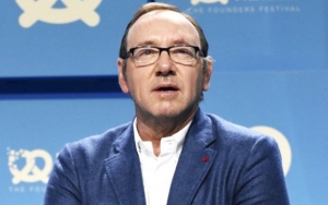 Kevin Spacey's Accuser Given More Time to Find Evidence Phone for Groping Case 