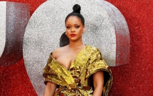 Rihanna Makes Political Statement With 'Immigrant' Shirt on Fourth of July