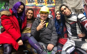 Cameron Boyce's Co-Stars Send Heartfelt Message Ahead of 'Descendants 3' Premiere Cameron Boyce's Co-Stars Send Heartfelt Message Ahead of 'Descendants 3' Premiere
