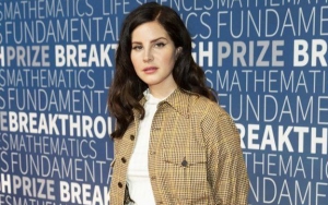 Lana Del Rey to Donate 'Looking for America' Proceeds to Mass Shooting Victims