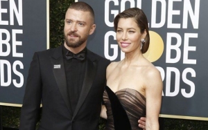 Justin Timberlake's Sweet Compliment on Jessica Biel's Makeup-Free Selfie Has Fans Gushing
