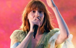 Florence and the Machine Aids Fan in Staging Proposal to Girlfriend at Scotland Concert 