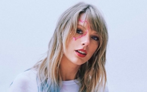 Taylor Swift Keeps Travel Arrangements Secret to Avoid Delusional Stalkers