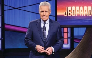 Alex Trebek Returns to Work on 'Jeopardy!' After Completing Chemotherapy