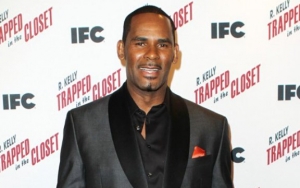 R. Kelly's Child Pornography Trial in Chicago Gets April 2020 Schedule