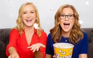 Jenna Fischer Reunites With Angela Kinsey for Nostalgic Podcast About 'The Office'