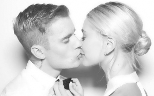Justin Bieber Kisses His Beautiful Bride Hailey Baldwin in Sweet Wedding Pic