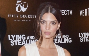 Emily Ratajkowski Sued by Paparazzo for Posting Photo of Herself