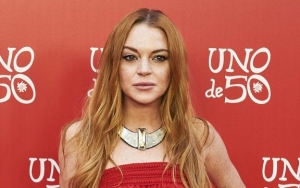 Fans Are Bewildered at Lindsay Lohan's Gas Station Dancing Video