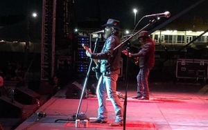 Cody Jinks Forced to Cancel Texas Concert Over Threat of Violence