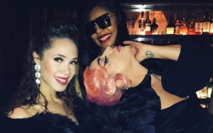 Video: Lady GaGa Joins Forces With Ashanti for Impromptu Duet at Las Vegas Restaurant