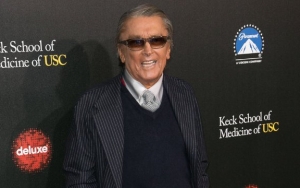 Hollywood Producer Robert Evans Passed Away at 89, Tributes Pour In