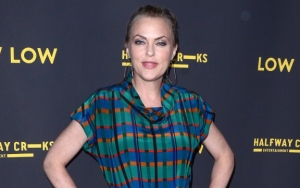 Elaine Hendrix Brought In to Play Alexis Carrington on The CW's 'Dynasty'