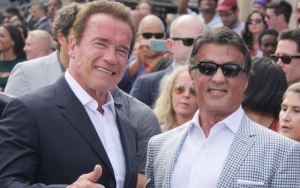 Arnold Schwarzenegger and Sylvester Stallone Use Movie Weapons to End Rivalry